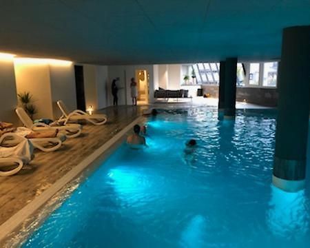 Appartement Prive Dans Residence Balneo Aladin 科特雷 外观 照片