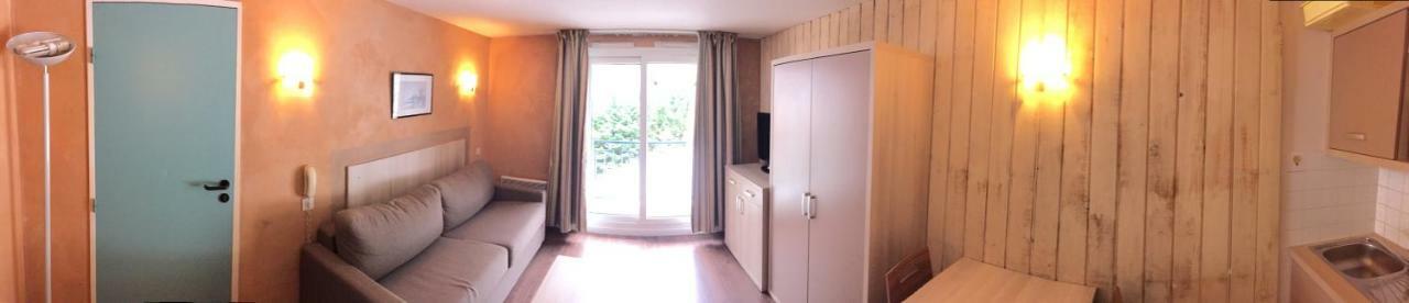 Appartement Prive Dans Residence Balneo Aladin 科特雷 外观 照片