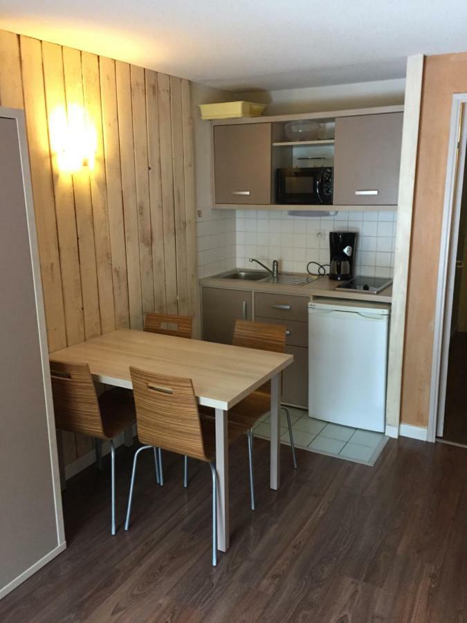Appartement Prive Dans Residence Balneo Aladin 科特雷 外观 照片